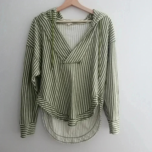 Anthropologie Pilcro Wharfside V Neck Hooded Sweatshirt Green White Stripe Small - Picture 3 of 16